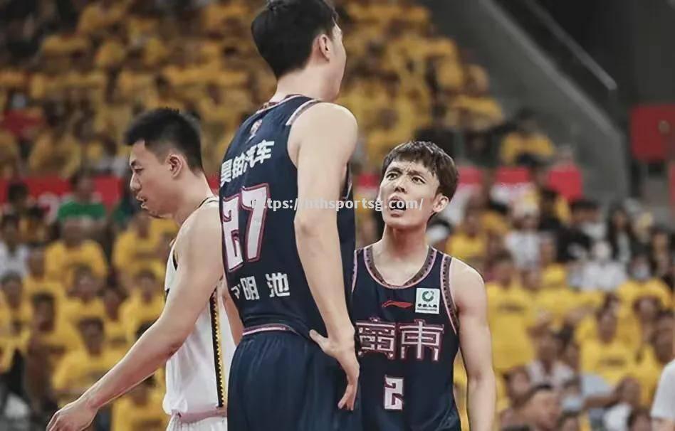 广东宏远逆袭山西队，继续在CBA排行榜上保持领先地位_